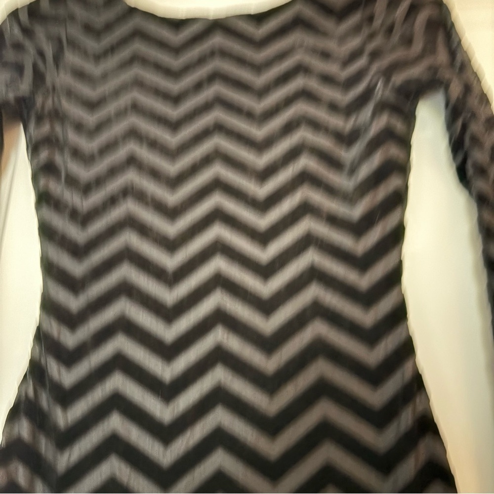 Soprano Black Velvet Long Sleeve Dress - Size XS - Picture 6 of 7